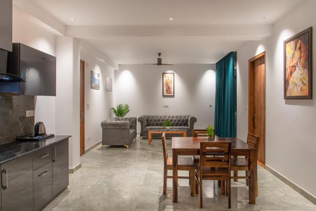 Apartmán Mountain Height Kasauli Exteriér fotografie